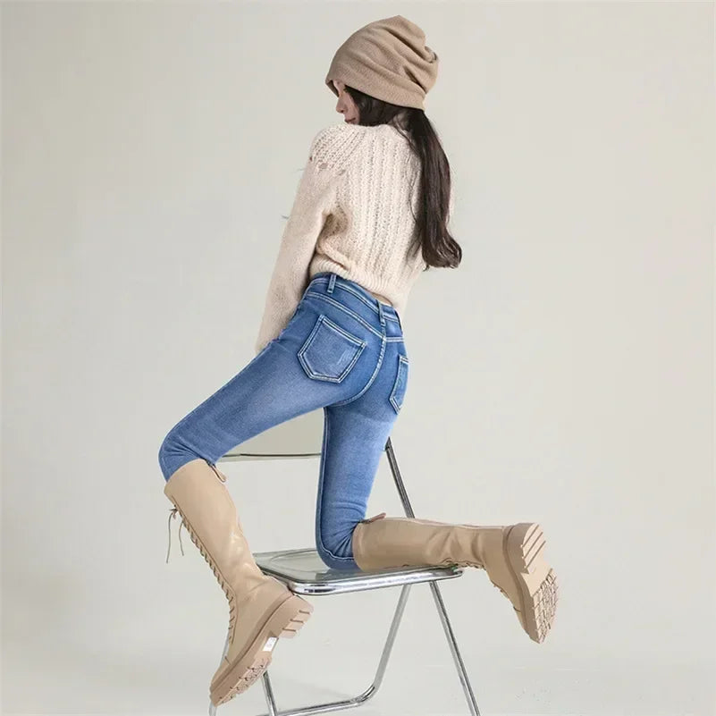 Lady Plush Thermal Jeans Winter Snow Warm Stretch Thin Jeans Women Fleece Pencil Pants Fashion Straight Leg Denim Trousers
