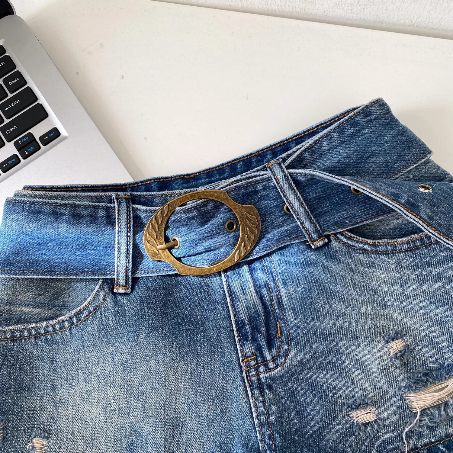 American Retro High Waist Denim Shorts Women Summer Ripped Mini Hot Girl Style Street Fashion Versatile Daily Casual Jeans Women