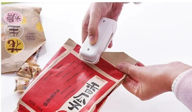 Portable Mini Heat Sealer for Plastic Bags Snack Food Bag Sealing Machine Package Closure Sealer Home Kitchen Storage Accessorie