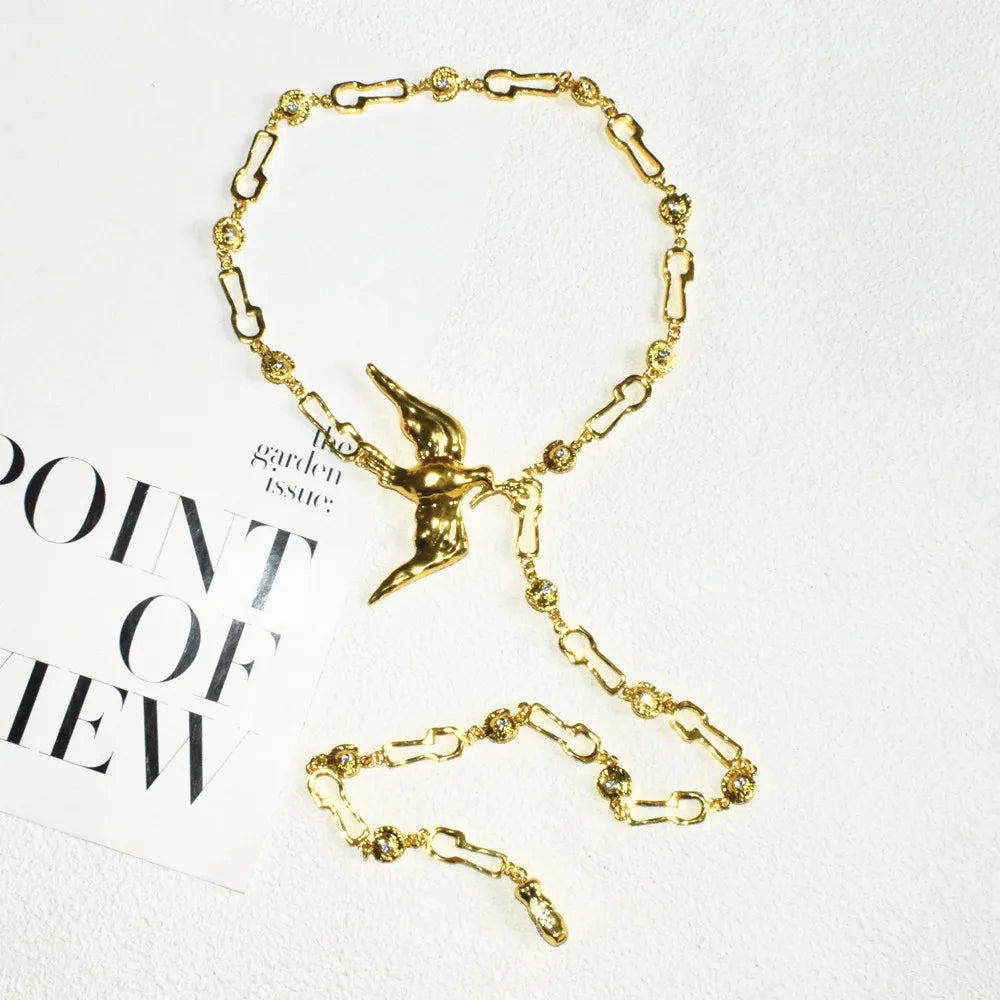 New Gorgeous Alloy Peace Dove Bird Long Chain Necklace For Women Jewelry Fashion Show Model Statement Necklace Accessories