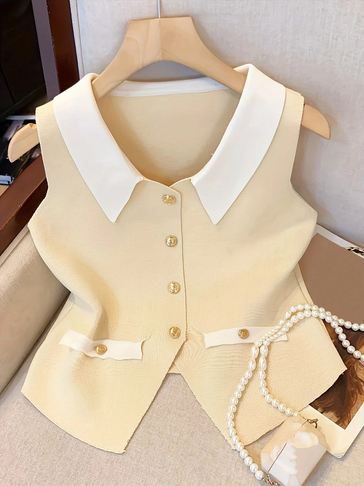 Dual Tone V-Neck Knit Vest for Women Chic Spring/Summer/Fall Sleeveless Top with Decorative Buttons Pearls Casual Sophisticated