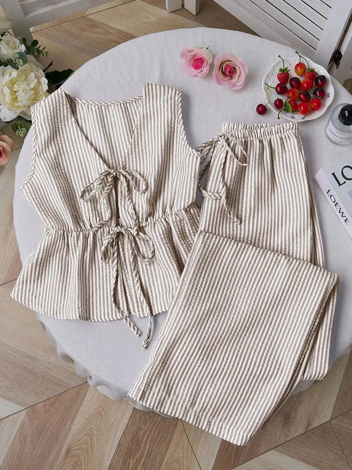2026 Summer Solid Color Striped Suit Casual Lace All-match Vest Loose Lace Trousers Casual Sweet Suit Women's Two-piece Set