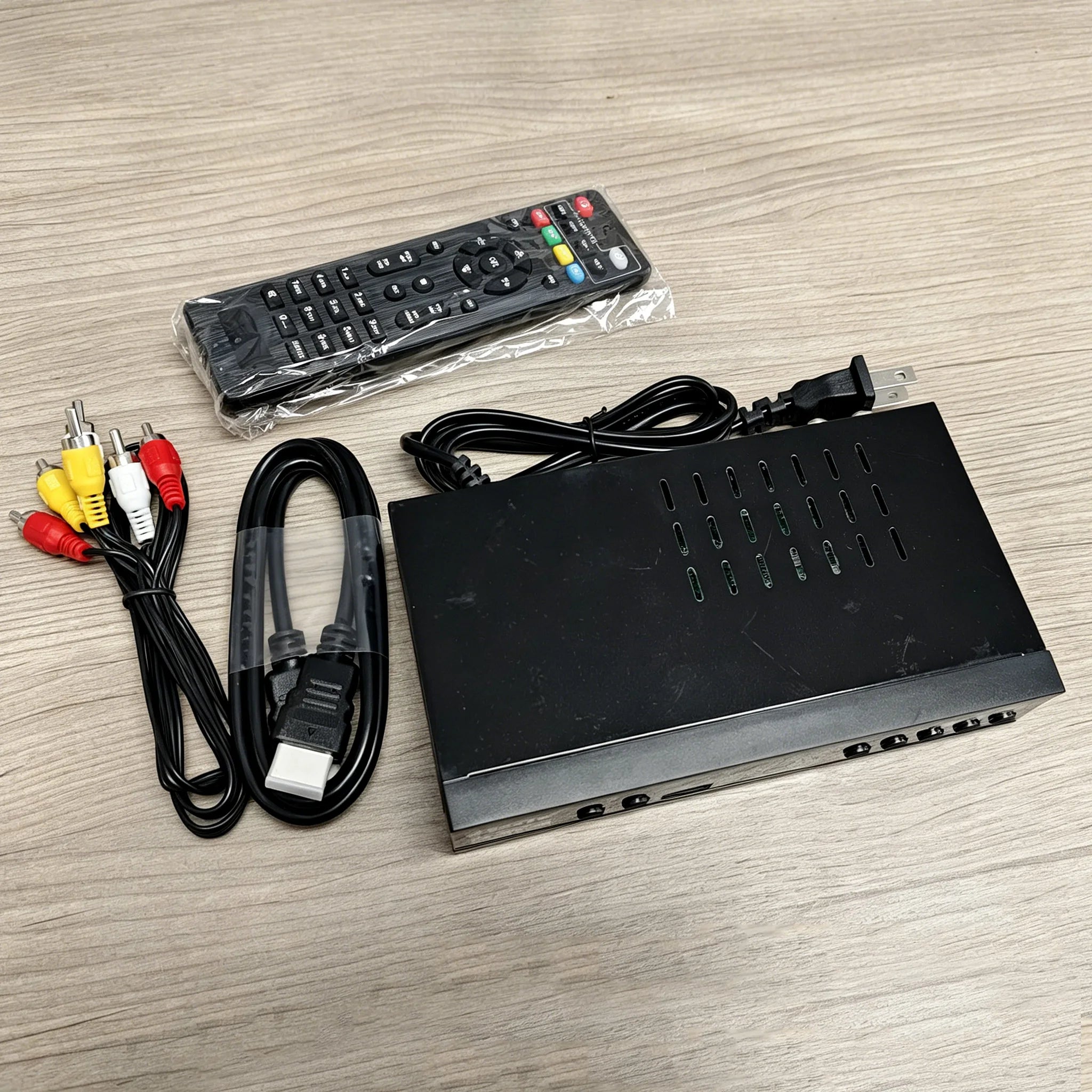 Terrestrial Digital TV Set-Top Box, DVB-T/T2 Digital TV Receiver，PVR HD Video & Audio