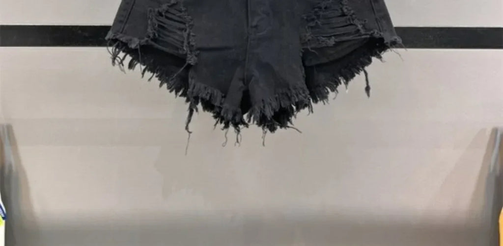 Women's Slim and Low Waist A-line Hairy Wide-leg Hot Girl Ripped Denim Shorts