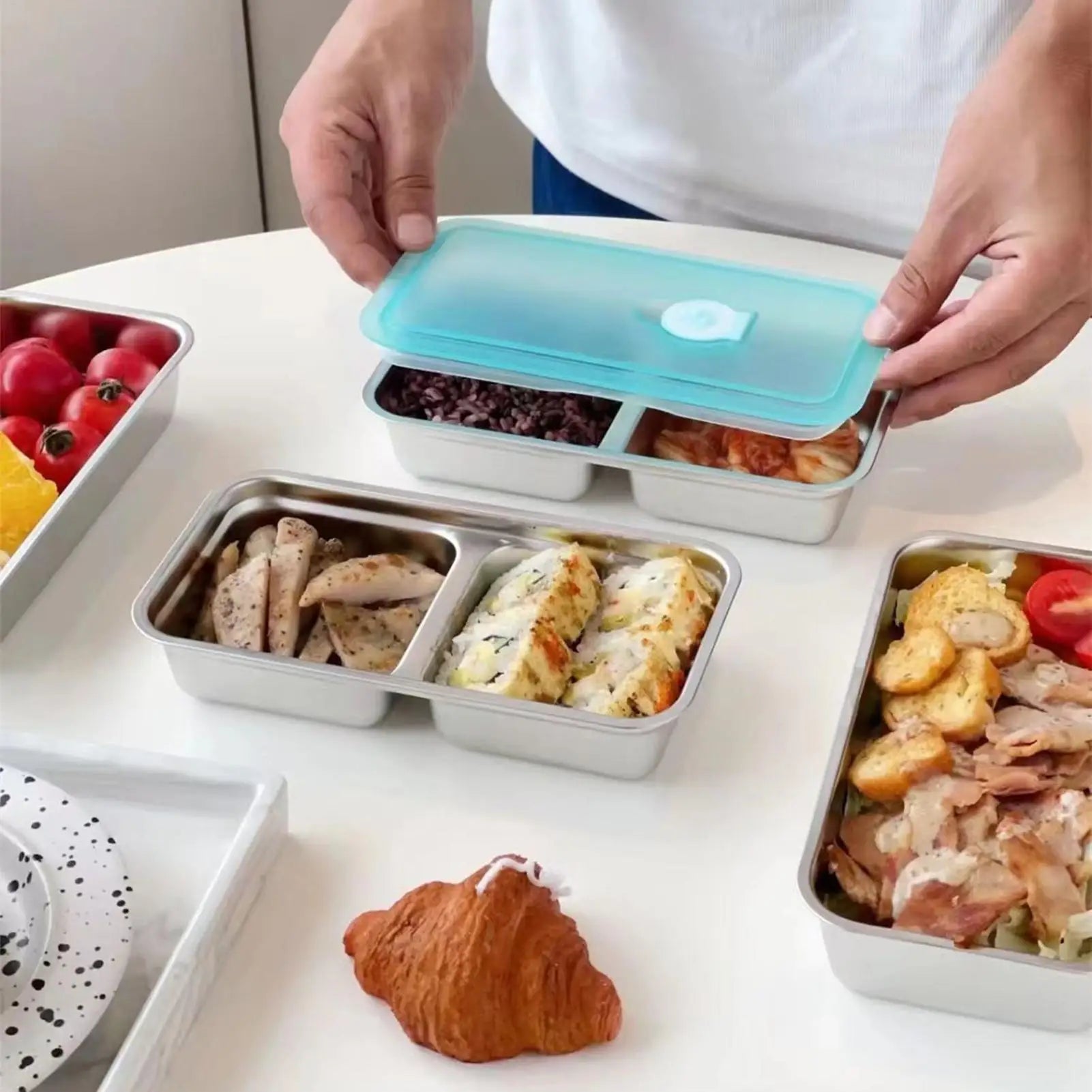 Bento Lunch Box 2-Tier Food Storage Container Reusable Snack Pack case  with Lid Lunch box for Summer Beach Sports