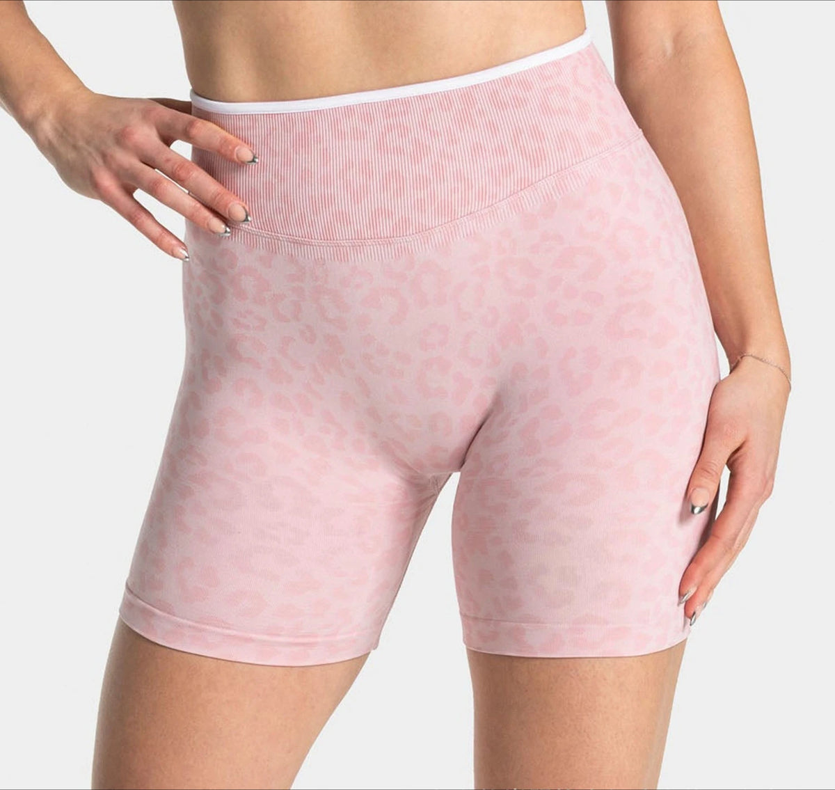 Custom LOGO women's hot-selling in high waist belly leopard print  colors seamless yoga hip lift tight running sports shorts