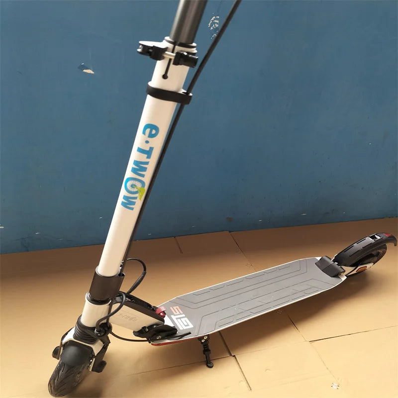 Newest Original E-TWOW GT Sport Version 700W Motor 48V 9.6 Ah E TWOW Li-ion Battery Electric Scooter
