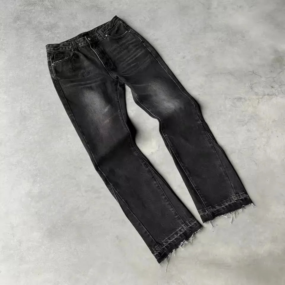Y2K Trendy Retro Men Womens Black Ripped and Distressed Jeans Street Casual Loose Jeans Harajuku Hip Hop Frayed Hem Gothic Jeans