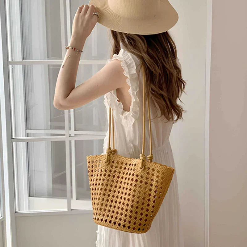 Hand-woven Openwork handBag With Zipper Inner Pocket,summer Pu Leather Beach Bucket Bags,large Capacity Simple Shopping handBag