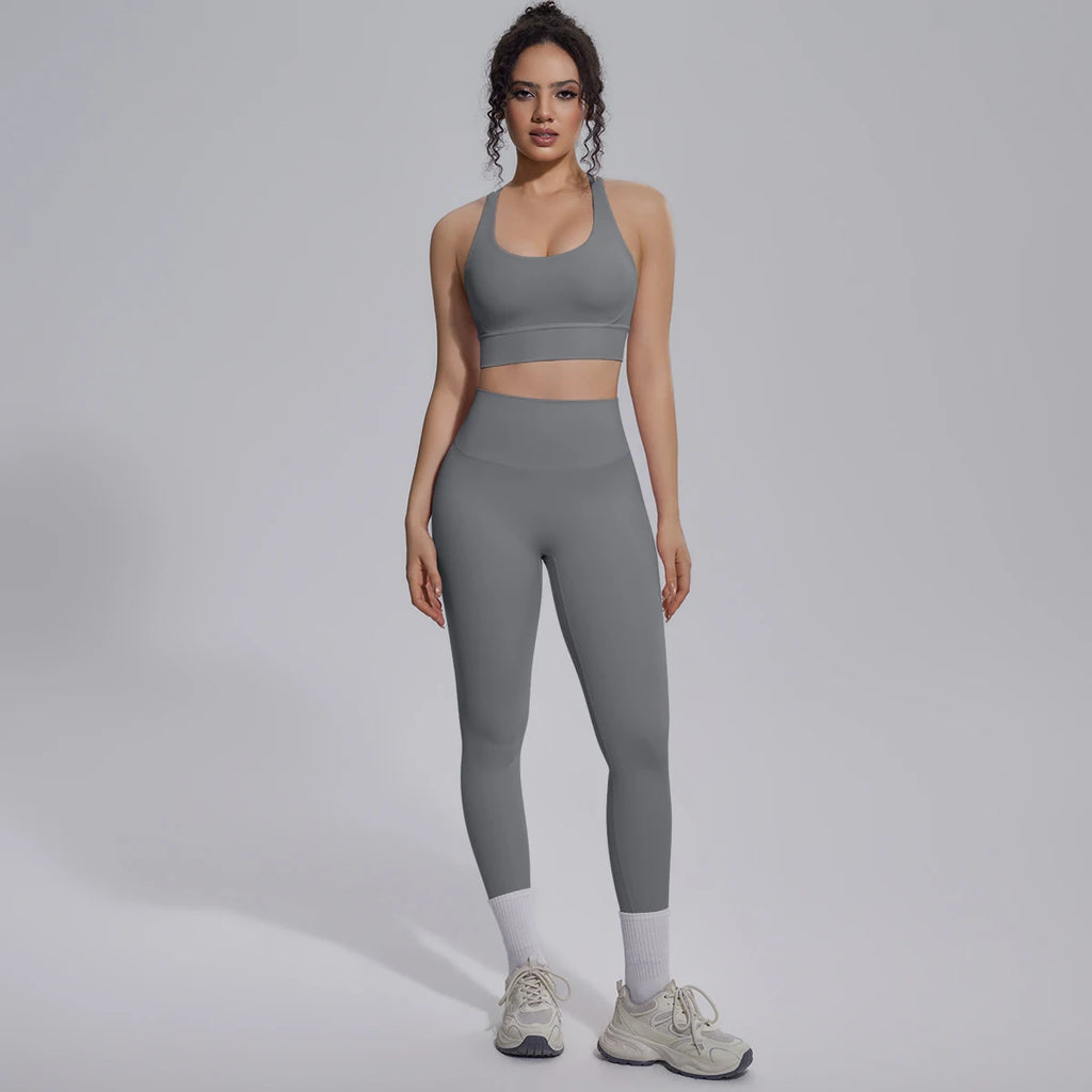 New Yoga Set for Woman Summer Gym Sports Running Bra Top Breathable Peach Buttocks Women Leggings Solid Color Yoga Set