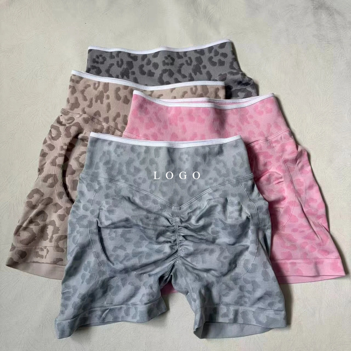 High Waist Leopard  Print  Sculpt Scrunch Shorts for Women Quick-Drying Sexy Peach Yoga PantsFitness Three-Point Design