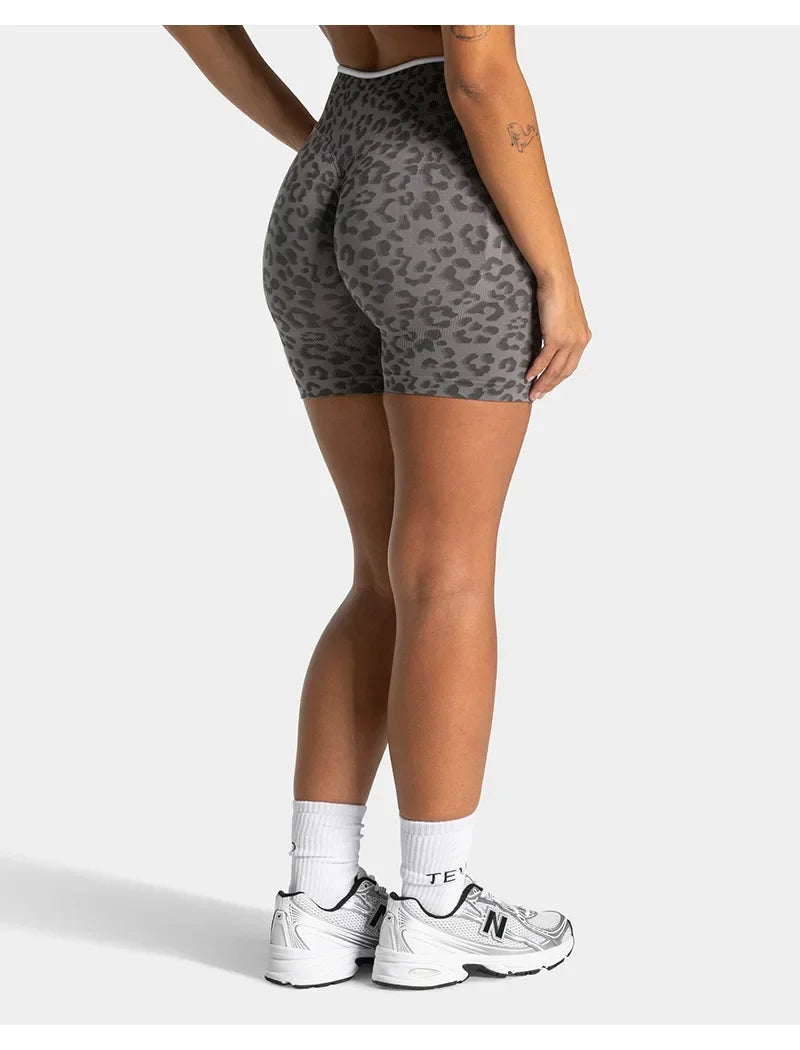 High Waist Leopard  Print  Sculpt Scrunch Shorts for Women Quick-Drying Sexy Peach Yoga PantsFitness Three-Point Design