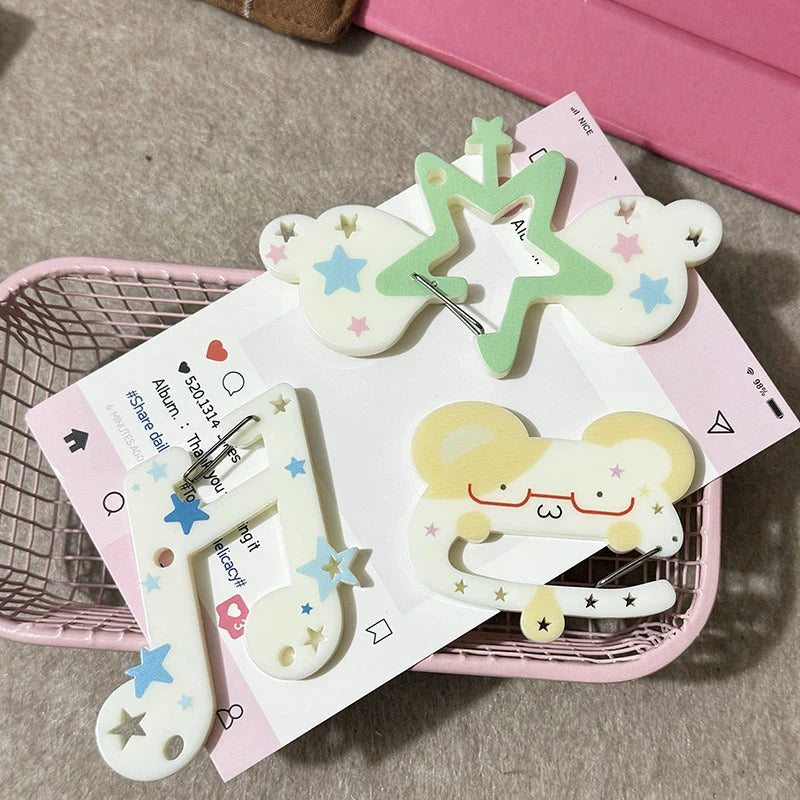 Fashionable Korean Bag Charm with Carabiner Clip; Hand Tent Decoration Accessory for backpacks