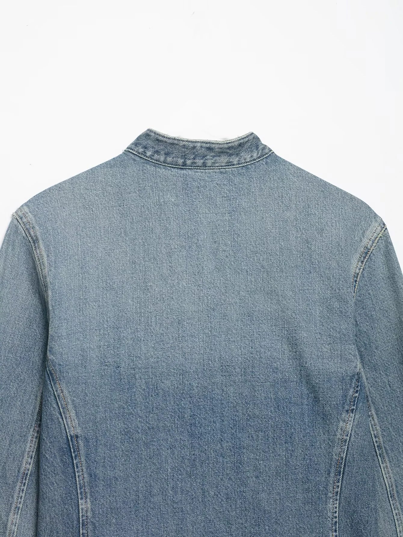 European and American style 2026 summer new women's clothing design sense close fitting denim jacket low waist shorts set