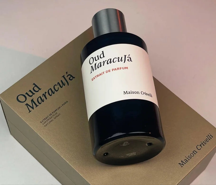 Maison Crivelli Luxury Oud Perfume Elegant Oriental Floral Woody Hibiscus Scent Rich Extrait Variants Unique Aroma