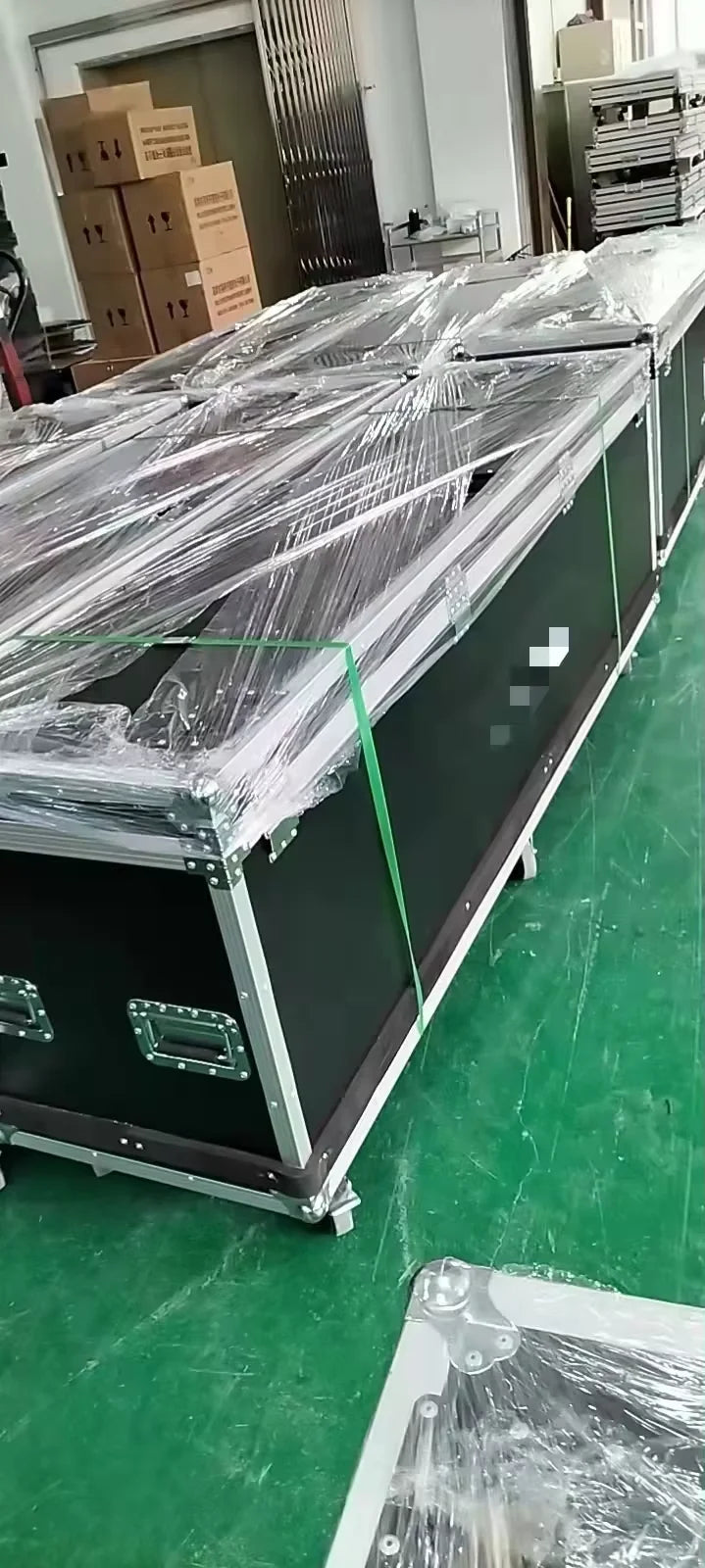Factory Direct HD Foldable P1.25 P1.5 P1.8 P2.5 Indoor LED Poster Display Screen GOB for Shopping Mall Standing LED Poster