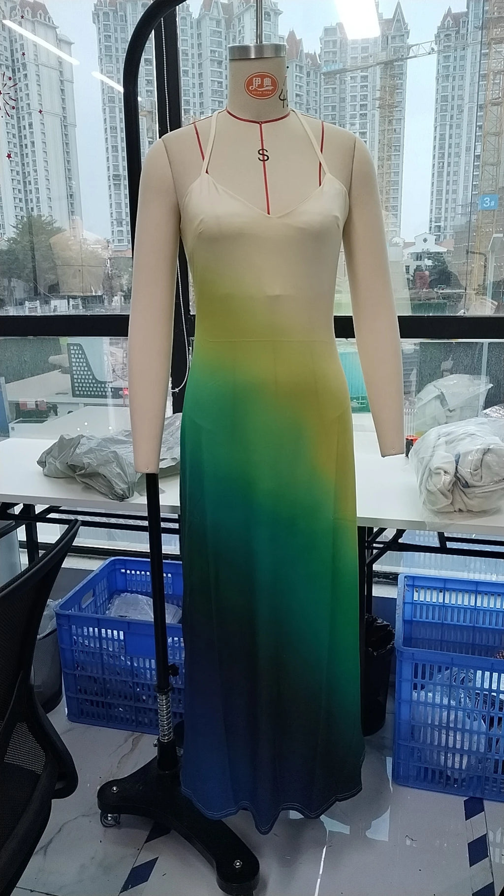 Women's Summer Cami Long Dress Gradient Color Spaghetti Strap V-Neck Backless Beach Party Dress Sundress Beachwear