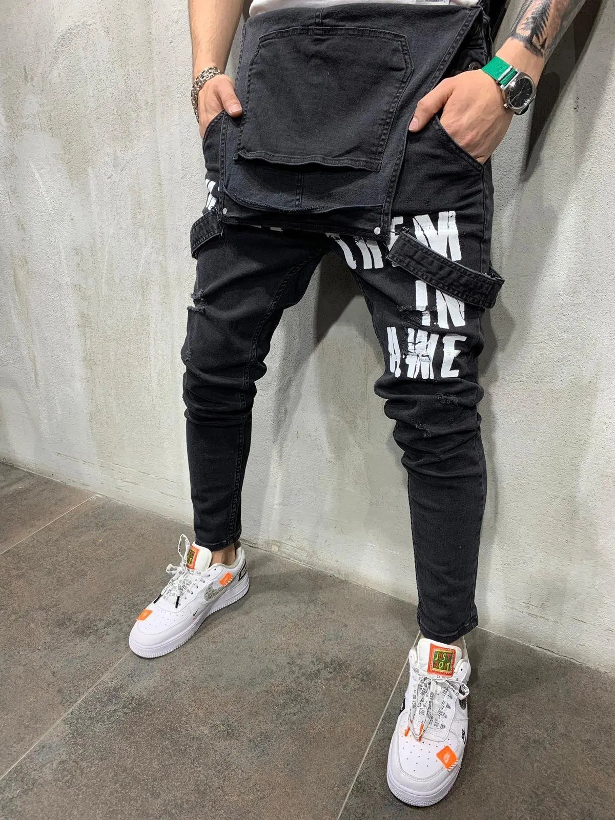 Men Suspenders Denim Jumpsuit Letters Denim Trousers Fashion Overalls Men's Ripped Denim Printed Jeans Men Streetwear