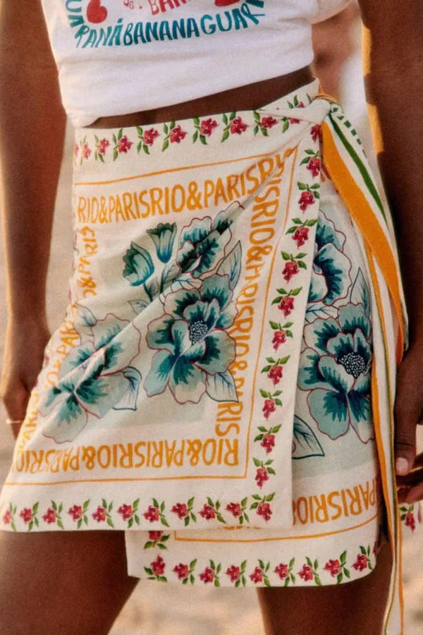 Summer New Fashion Women's Beach Style Short Skirt Printed Retro Vacation Style Covering Casual Sexy Elegant Half Skirt