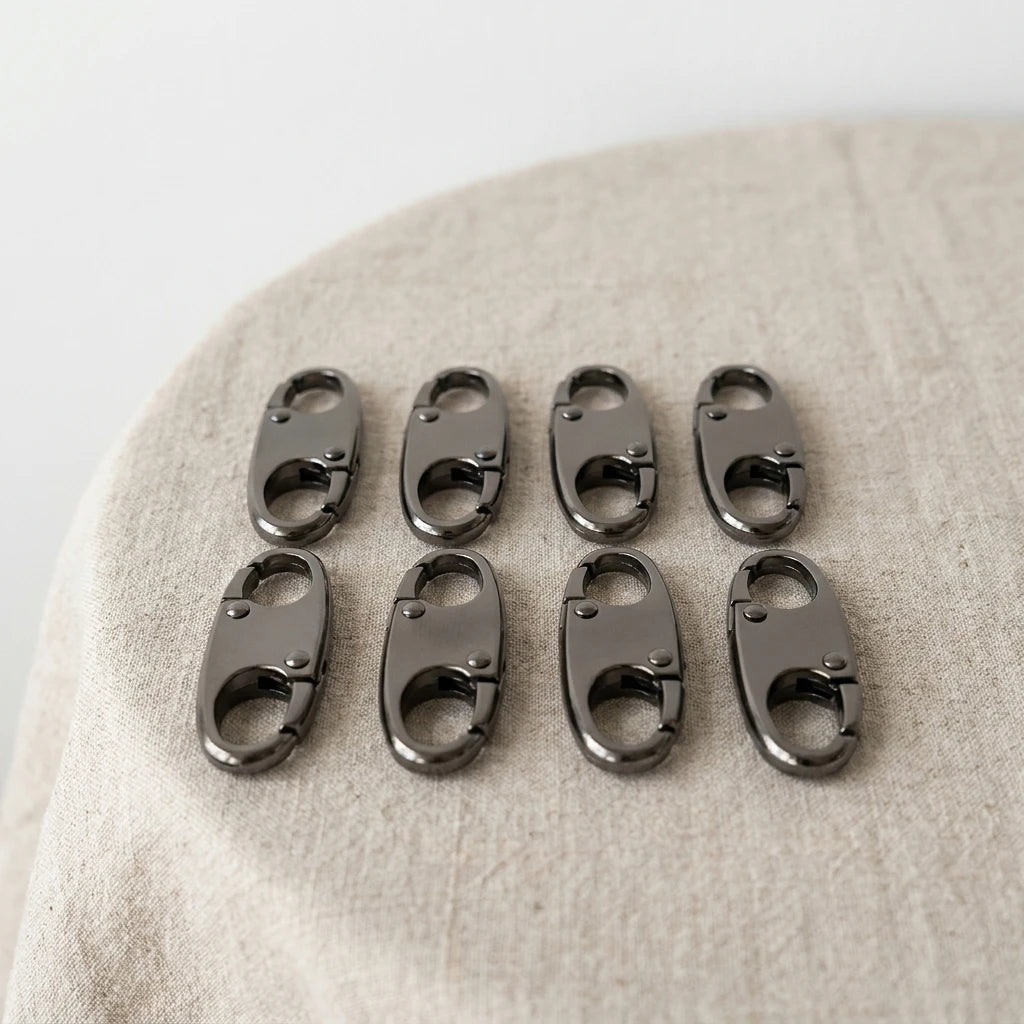 4/8/12/24Pcs Anti Theft Zipper Clips Double Opening Small Carabiner Clips, Elegant Zinc Alloy Zipper Pull Replacement for Travel