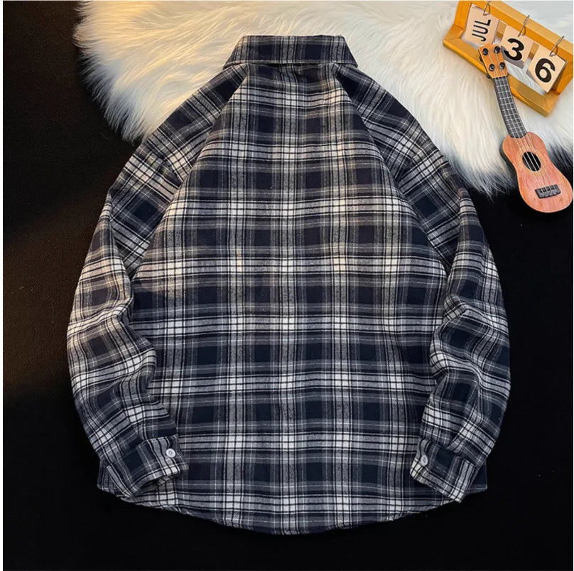New 2026 Autumn and Winter Plus Velvet Thick Warm Plaid Shirt Men's Long Sleeved Japanese Retro Trend Loose Casual Shirt Jacket