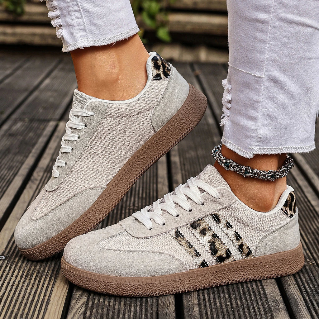 New Leopard Print Casual Sports Shoes for Autumn Winter, Large-sized Lace-up Anti-slip Round-toe Lace-up Women's Single Shoes 74