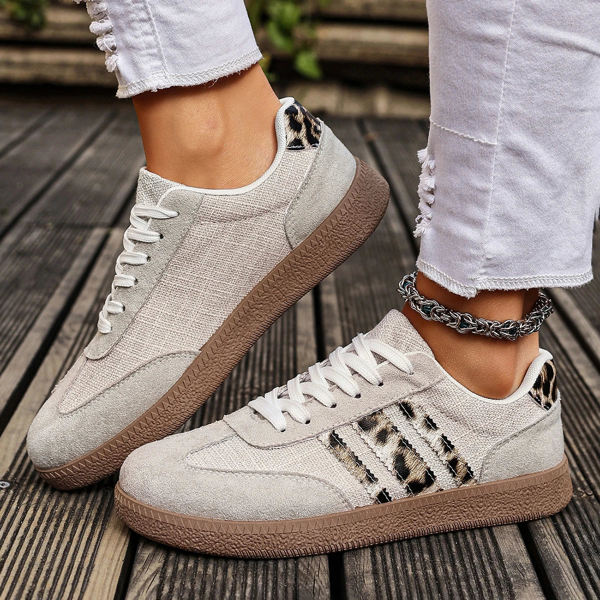 New Leopard Print Casual Sports Shoes for Autumn Winter, Large-sized Lace-up Anti-slip Round-toe Lace-up Women's Single Shoes 74