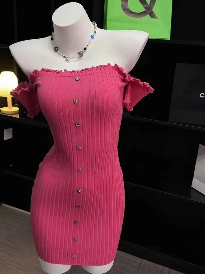 2026 New Summer Women's Knitted Short Sleeve Dress Atmosphere Style Outfit Petite Waist Trimming Slim Fit Hip Wrap Short Dress