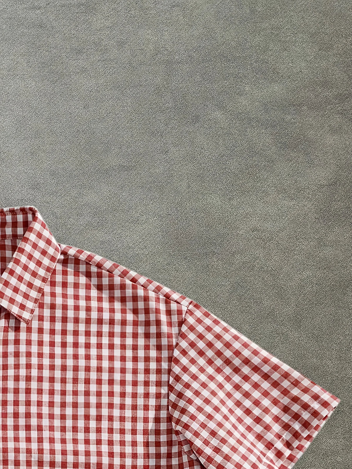 Men's Collegiate Style Plaid Casual Comfortable Short-Sleeve Shirt for Spring, Summer, and Autumn, Suitable for Everyday Casual