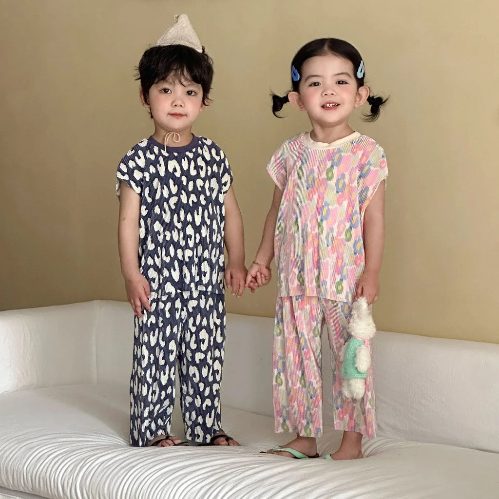 2026 New Infants Kids Matching Clothing Set Cartoon Print Pleated 2 Pieces Suit Tank Top Trousers Soft Loose Streetwear Homewear