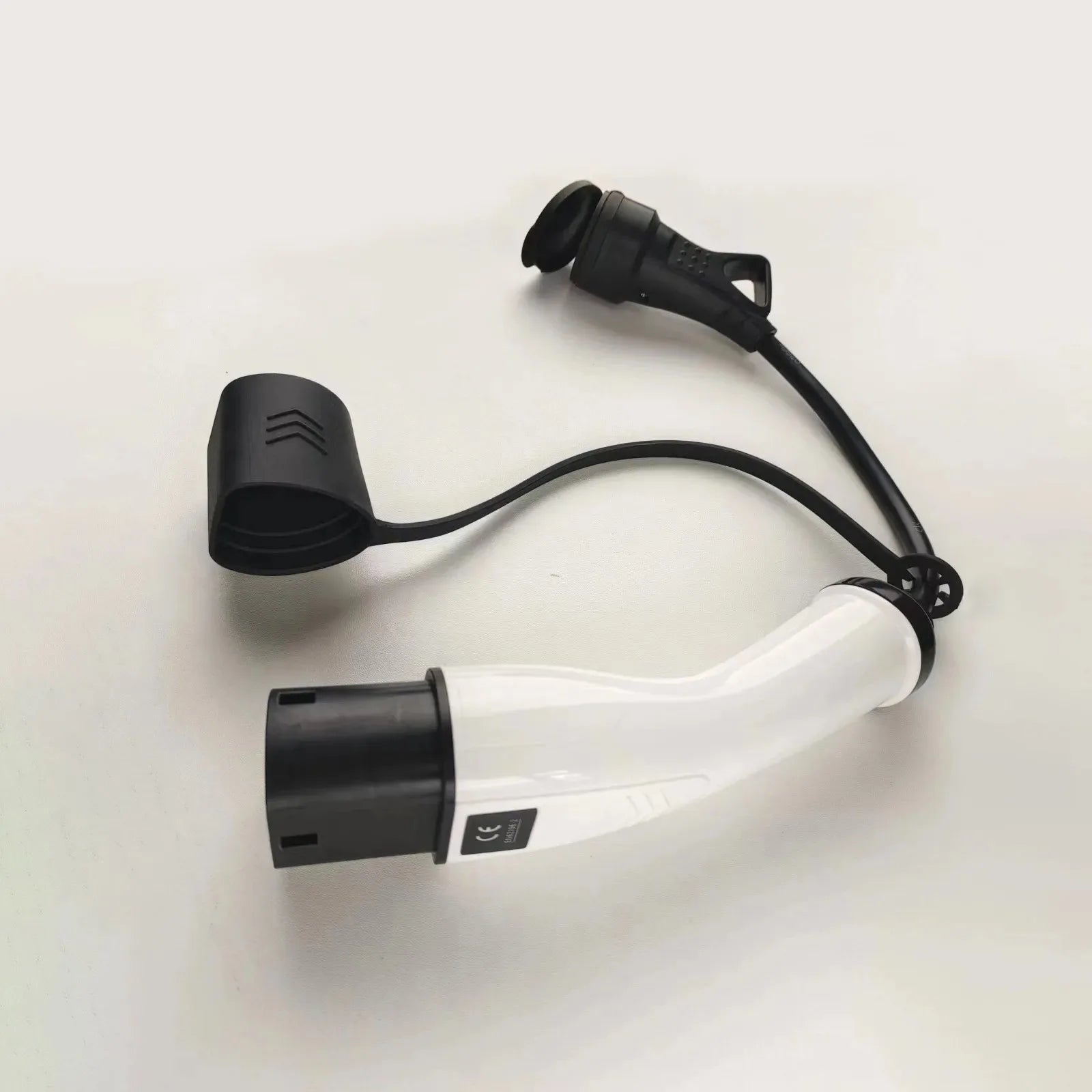 16A 7kw Type2 to Schuko Adapter Mennekes Type 2 to European Domestic Socket for Electric Scooters E-Bikes