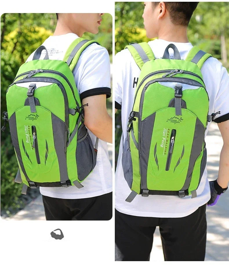 2026 Outdoor Travel Backpack Big Capacity Fashion Travel Backpacks Men Climbing Backpack Classic Sport Travel Backpacks