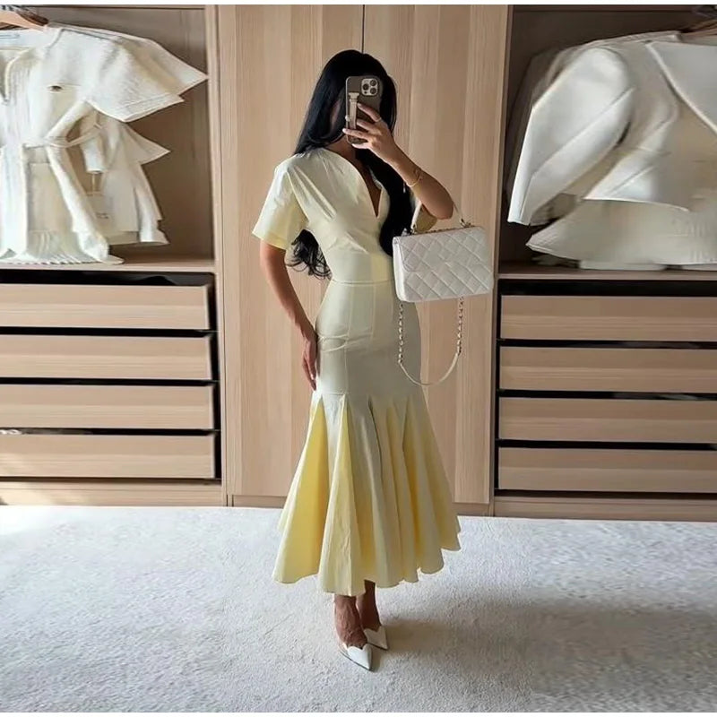 Elegant Pleated Waist-cinching Long Dress Women's Sexy V-neck Short Sleeve Bodycon Dresses 2026 Summer New Lady Solid Robes