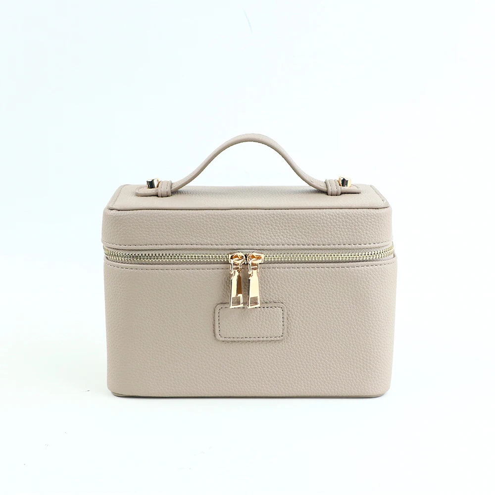 Customized Name PU Leather Cosmetic Bag with Zoned Storage and Large Capacity Toiletry Bag for Autumn and Winter New Products