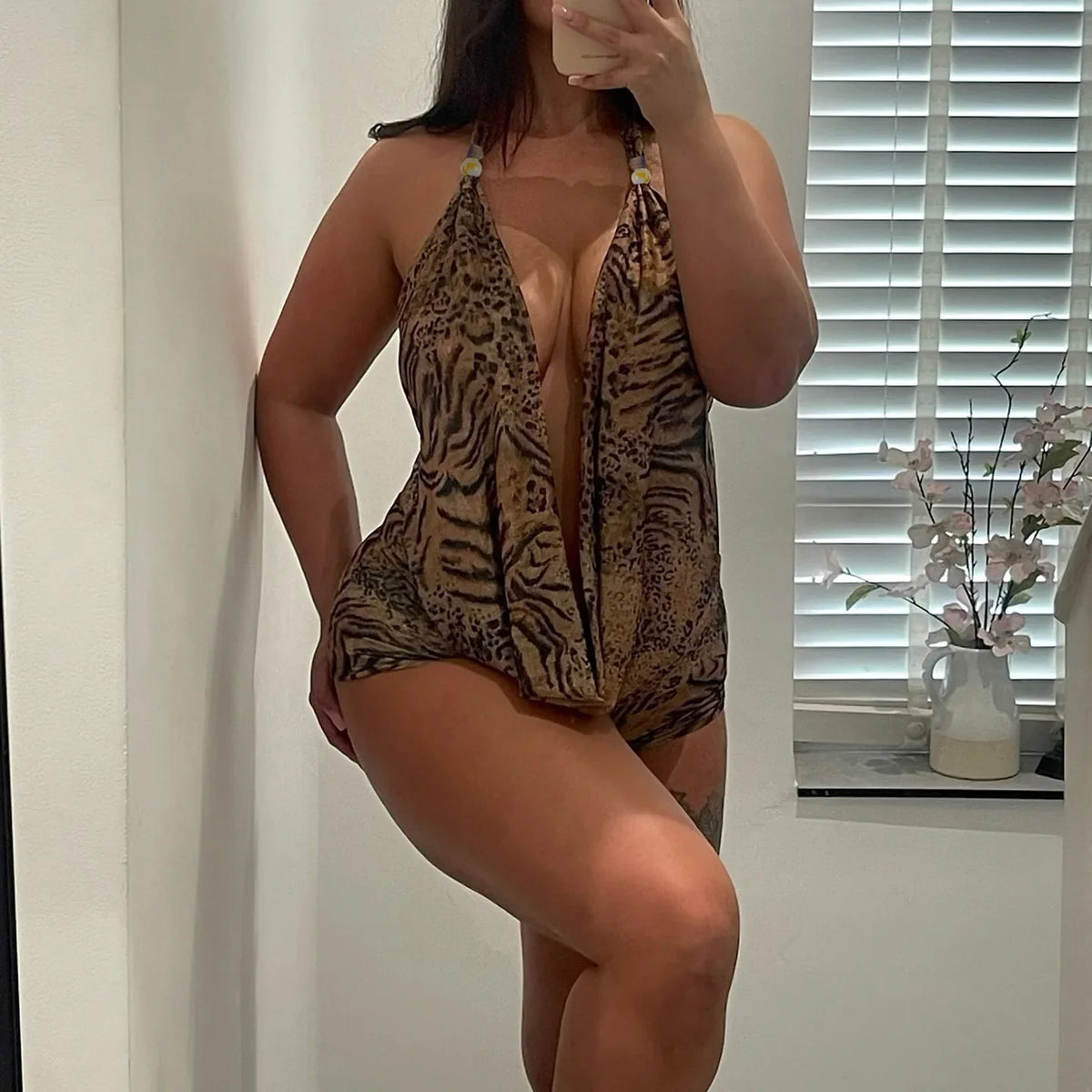 Leopard Sexy Deep V-neck Print 2 Piece Set Outfit Halter Backless Crop Top & Low-Rise Shorts Sexy 2pcs 2026