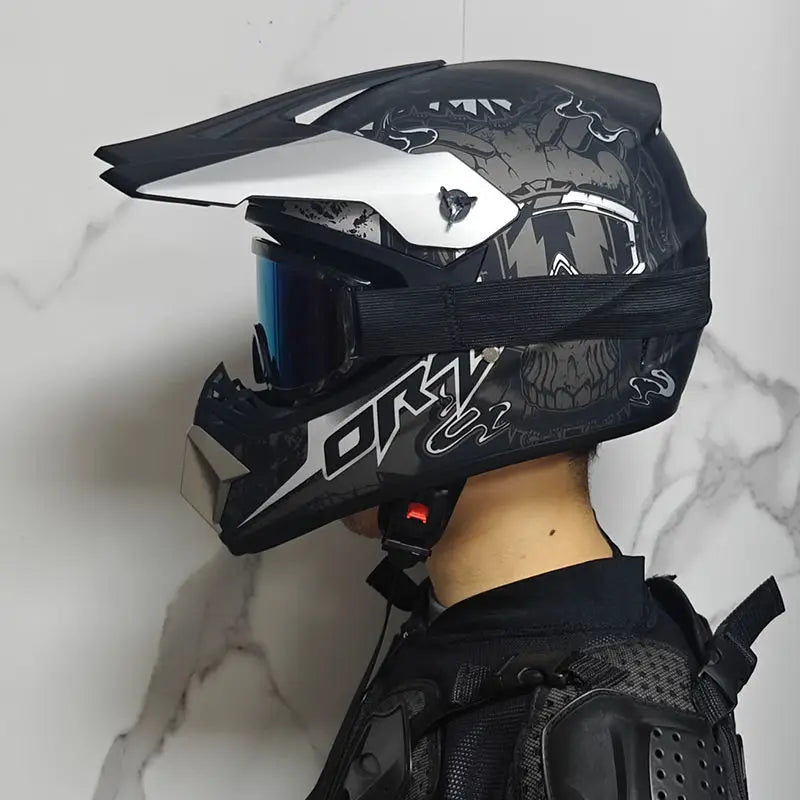 ORZ-Motocross Helmet Off Road Dirt Bike ATV MX Racing Helmet DOT Approved for Adults