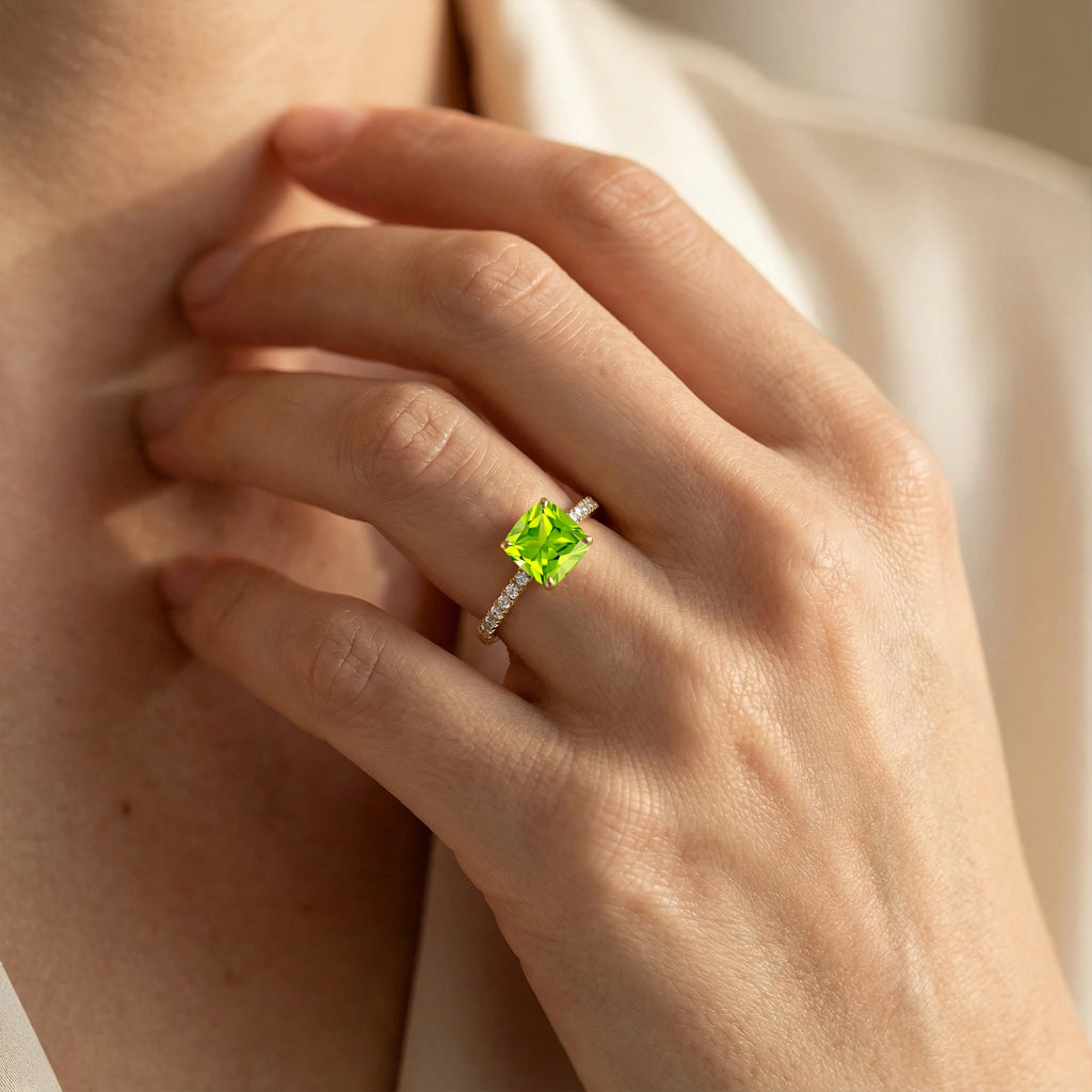 Cushion Cut Natural Green Peridot Gemstone & Real Diamond Cluster Rings in 18K Solid Rose Gold Rings For Engagement OEM