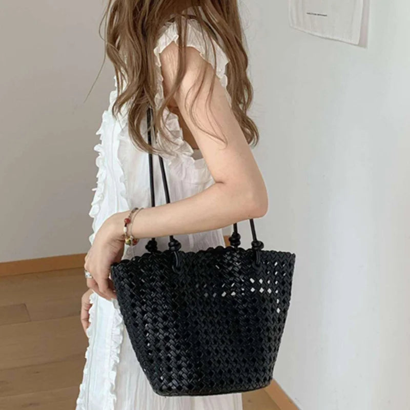 Hand-woven Openwork handBag With Zipper Inner Pocket,summer Pu Leather Beach Bucket Bags,large Capacity Simple Shopping handBag