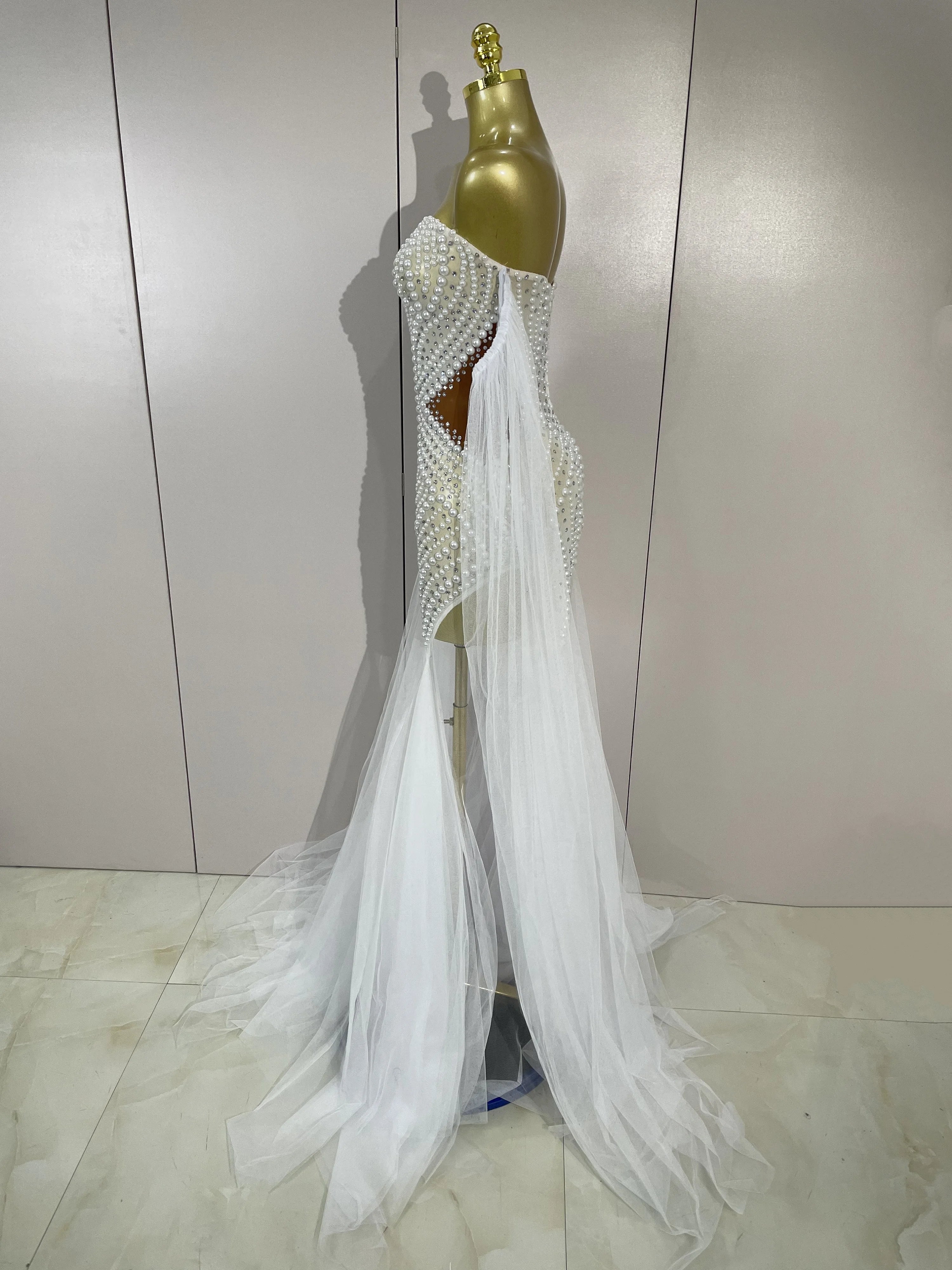 Elegant Sparkly Rhinestone White Pearl Sexy Strapless Mesh Long Dress Wedding Guest Gowns Luxury Birthday Evening Party Dress