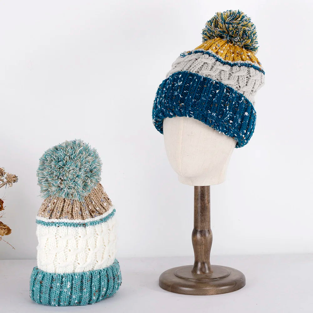 2024 skiing Cashmere Woman Winter Hat Autumn Beanies With Pompom Warm Wool Skullies fashion acrylic beanies winter hat