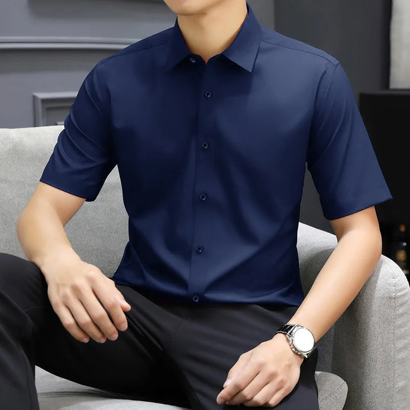 Casual Light Blue Short Sleeve Button Up Shirt for Men Versatile Collared Dress Shirt for Spring & Summer