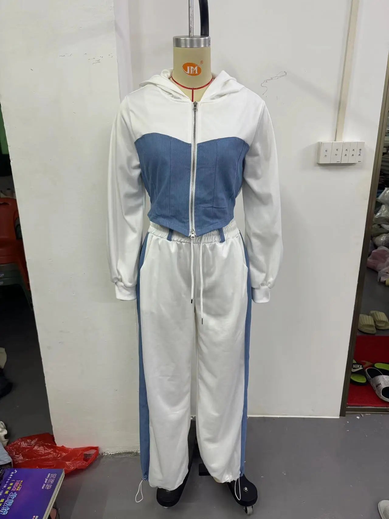 Hoodie Patchwork Denim 2 Piece Sets Women Outfit Slim Hoodies Crop Top Wide Leg Sweatpants Suit Streetwear Casual Tracksuits