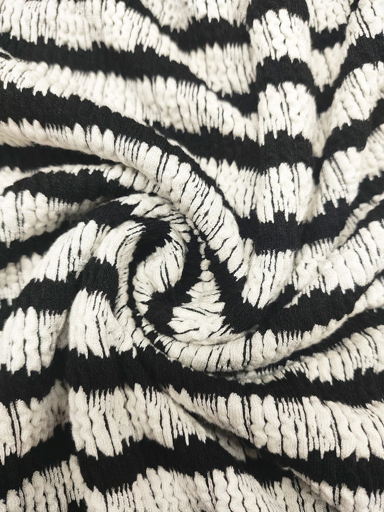 Women's Striped Knit V - Neck Dress, Long - Sleeve, Casual Fit for Fall & Daily Looks