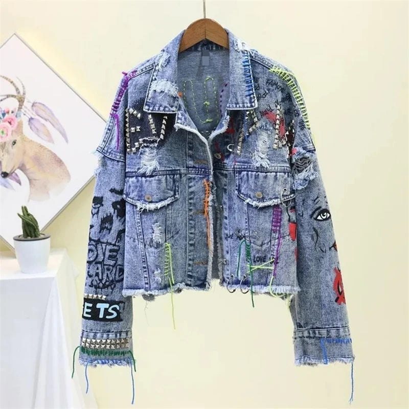 Rivet Beaded Line Tassel Letter Graffiti Print Women Denim Jacket Spring Autumn 2024 Casual Hole Denim Jacket Veste Femme