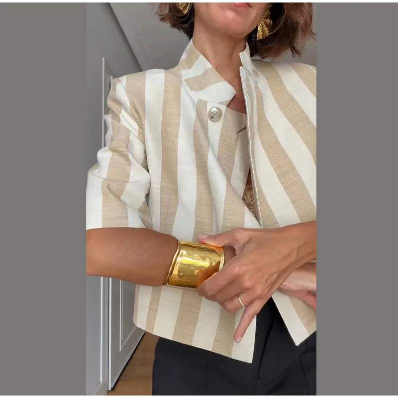 Women Chic Stripe Cropped Blazer Jacket Stand Collar 3/4 Sleeve Single Breasted Shoulder Pad Top 2026 Summer Fashion Street Coat