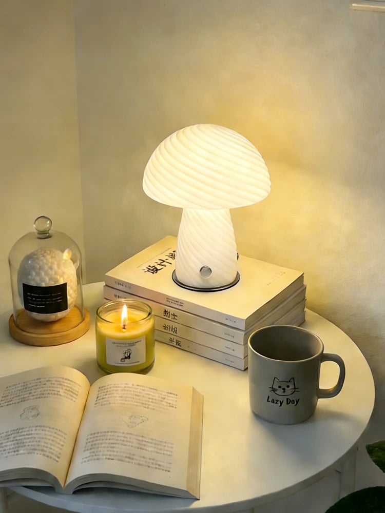 Forest Shade Glass Mushroom Table Lamp Nordic Bauhaus Ins Cream Style Girly Living Room Bedroom Bedside Ornament Ambient Night