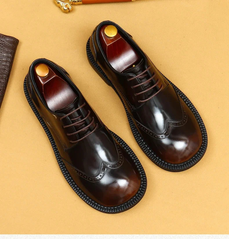 Retro Mens Dress Brogues Shoes Luxury Genuine Leather Round Toe Handmade Fashion Flat Autumn Black Wedding Social Shoes Man 2025