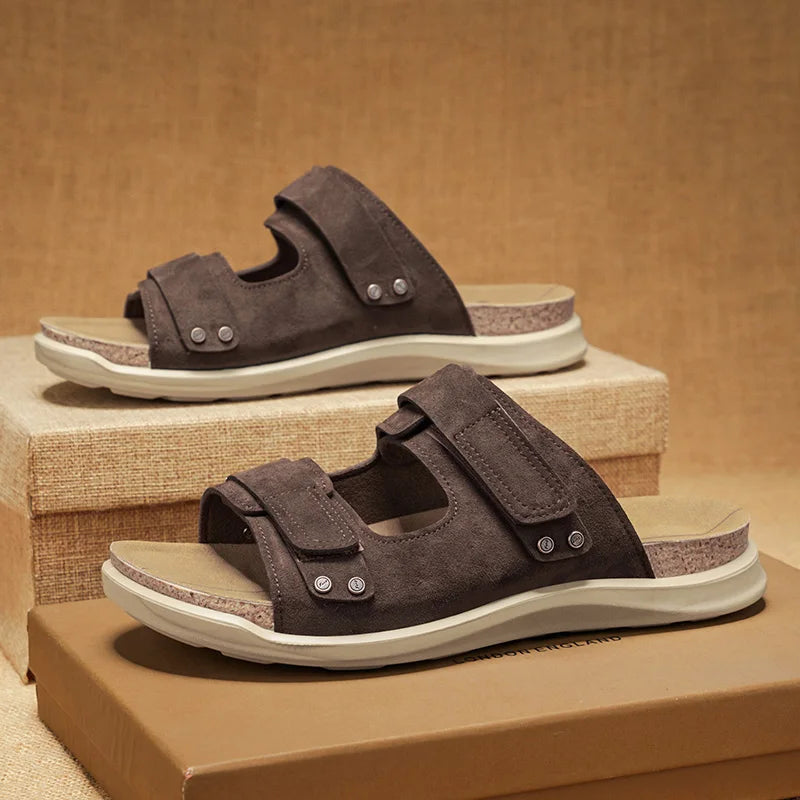 Sandals Breathable Soft Flat Shoes Men Slippers Breathable Casual Shoes for Men Beach Sandals Summer Fashion Shoes Luxury