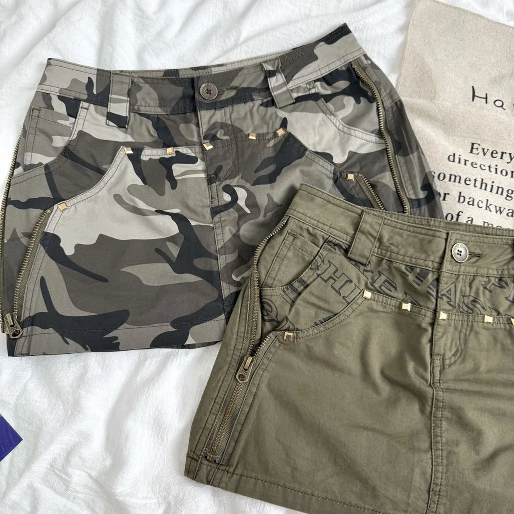 Y2K Fashion Mini Skirt Womens Harajuku Retro Camouflage Graphic Print Army Green Short Skirt Goth Multi Pockets Low Waist Shorts
