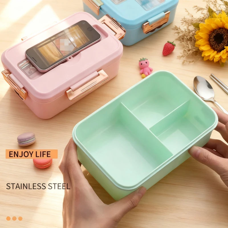 Cartoon Pattern Lunch Box for Students Three Grids Food Grade Plastic Bento Box with Tableware Microwave Heating Office Meal Box